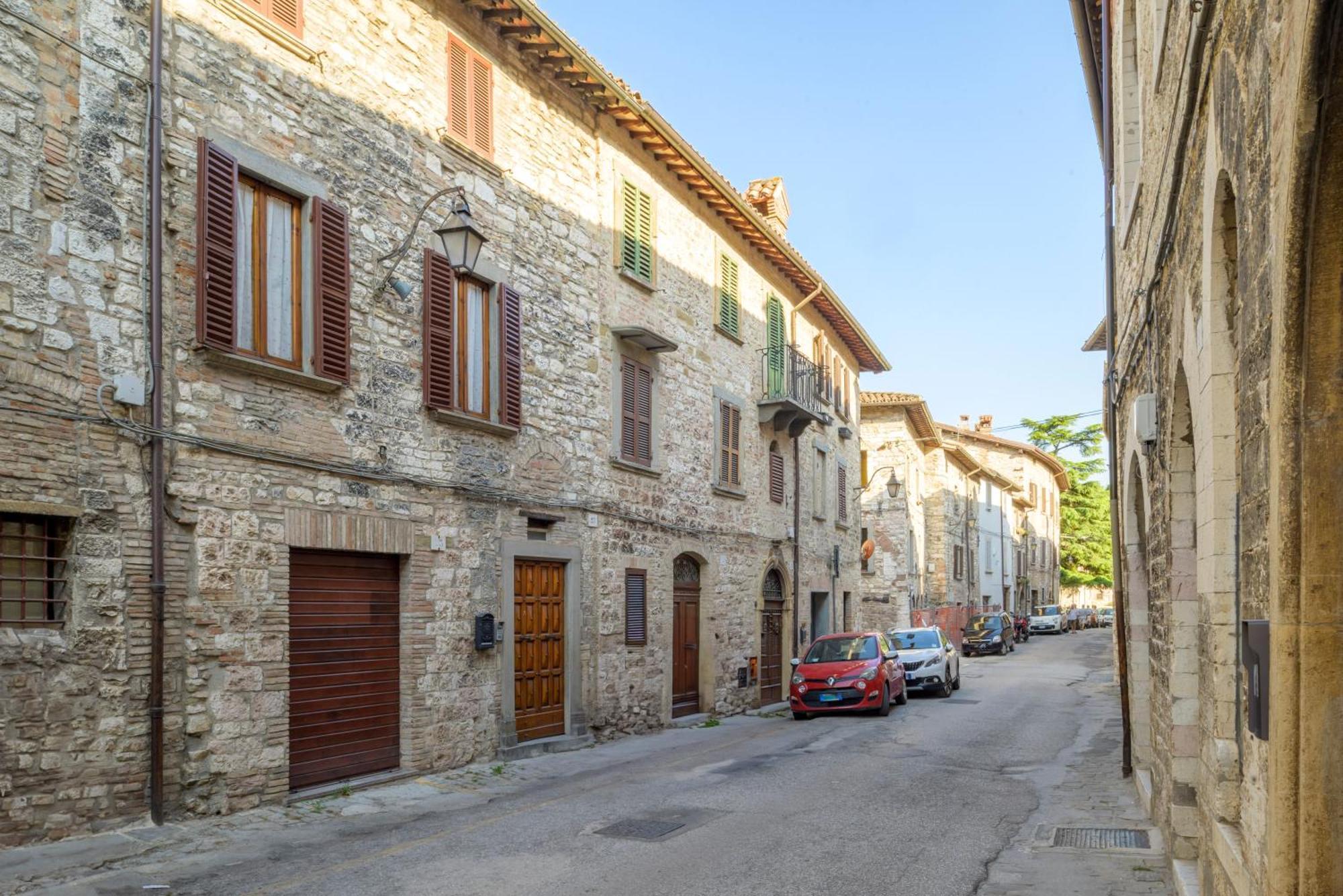 Via Mazzini 23A Leilighet Gubbio Eksteriør bilde